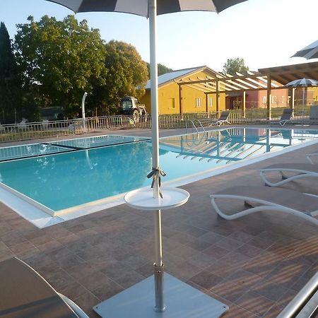 Relais Villa Giulia บัสตียาอุมบรา ภายนอก รูปภาพ