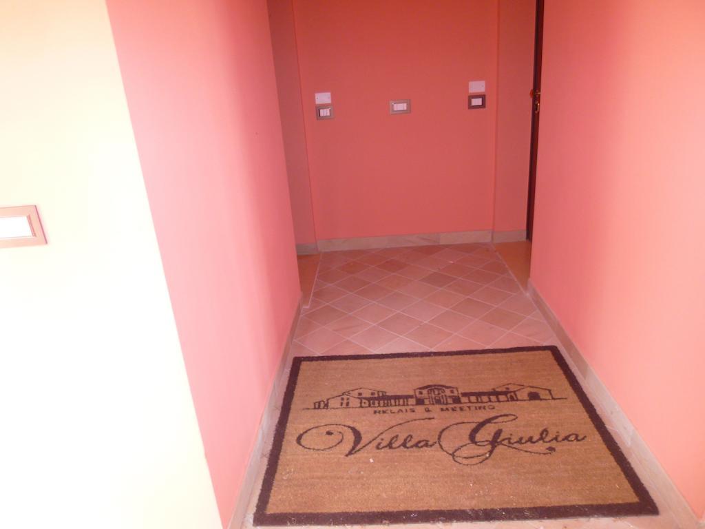 Relais Villa Giulia บัสตียาอุมบรา ภายนอก รูปภาพ